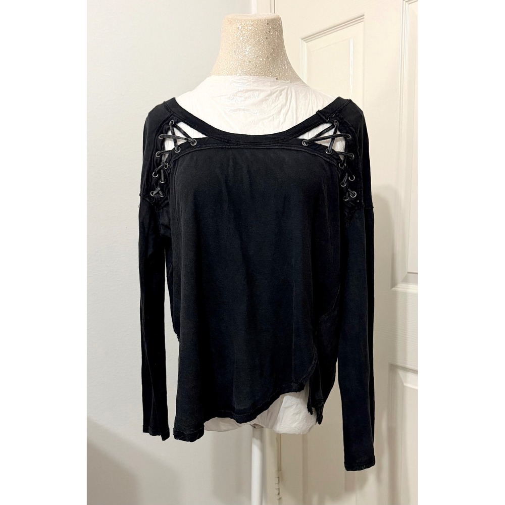 We The Free Free People sz S Black Lace Up Shoulder Long Sleeve Top Linen Blend
